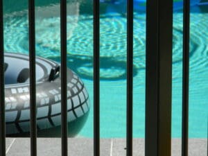 swimming pool fencing st charles mo